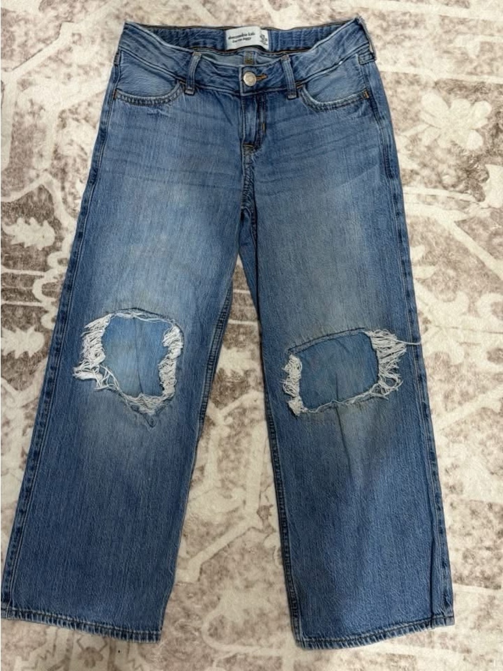 abercrombie kids low rise baggy jeans - Picture 2 of 3
